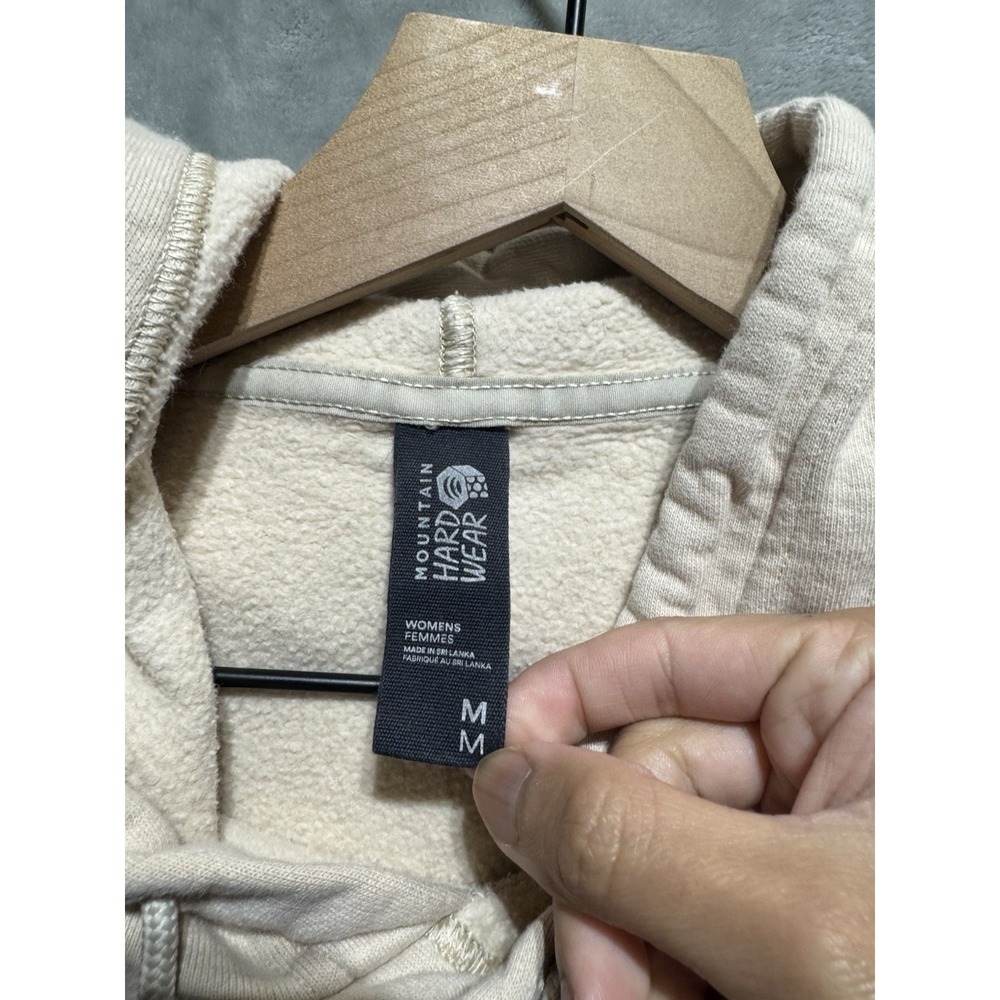 Mountain Hardwear Hoodie Women's Medium Tan Graphic Backhit Hotel Basecamp Bull - Picture 3 of 9